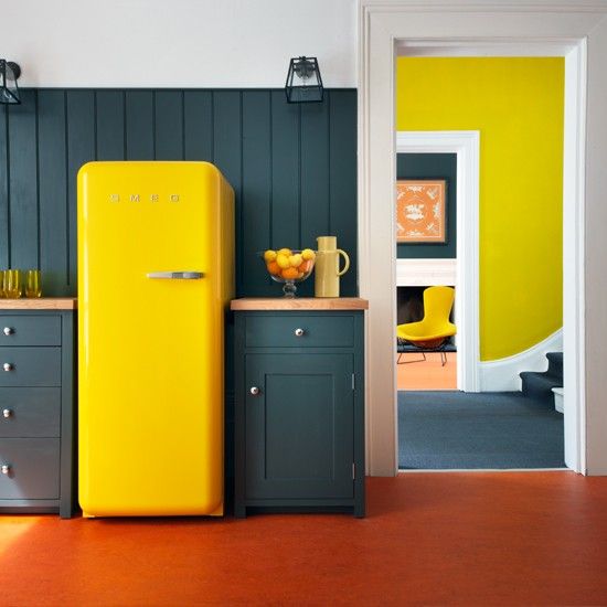 Make a bold statement in your ktichen rocking a bright Smeg fridge, for example, a yellow one.